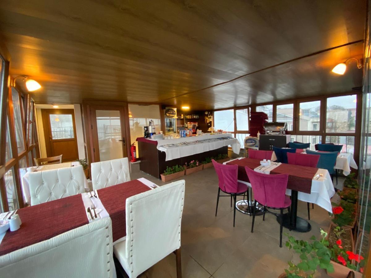 Spinel Hotel 3*