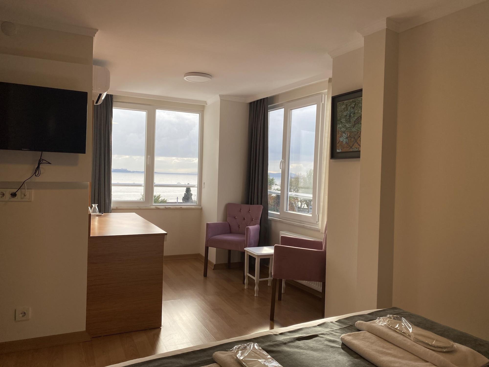 Spinel Hotel 3*