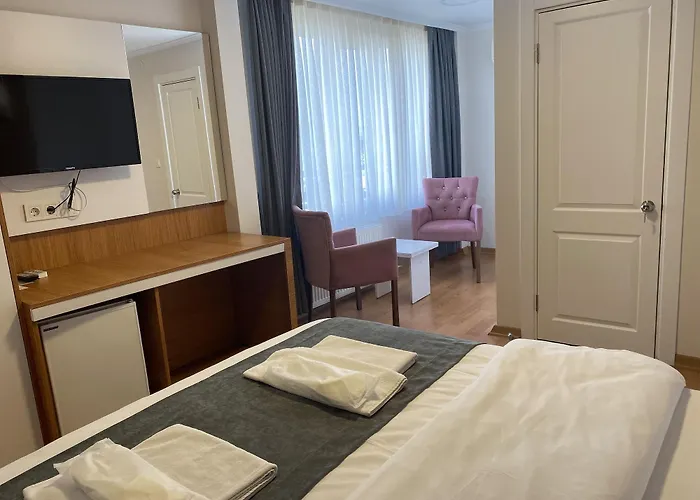Spinel Hotel